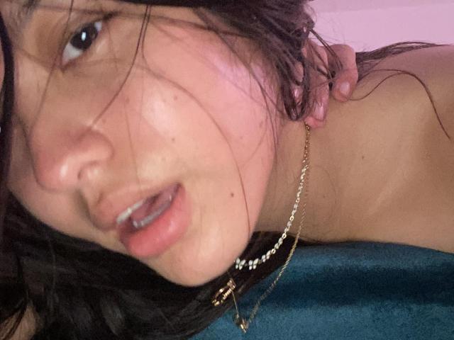 AlyMartiny - Live porn &amp; sex cam - 26885378