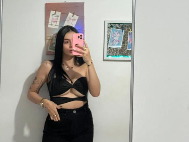 IsabellaJames - Live sex cam - 26895668