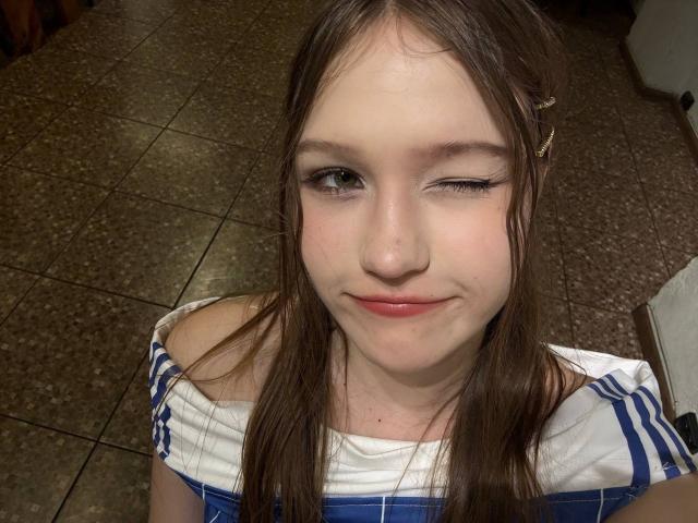 Bubochka - פורנו בשידור חי ומצלמת סקס - 26899490