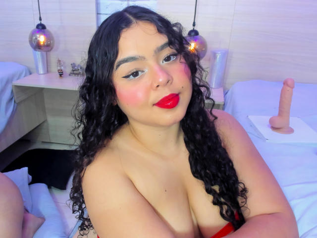 AprielKeith - Élő pornó és szexkamera - 26903340