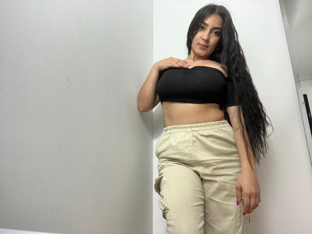 KarolReyes - Live sex cam - 26916248
