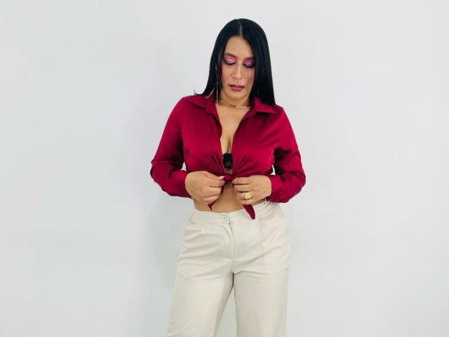 EmaFoxy - Live porn &amp; sex cam - 26923934