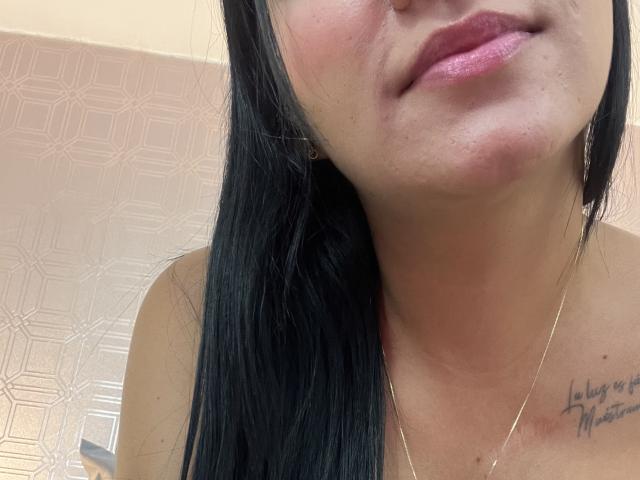 YessiJaymes - Live sex cam - 26926629