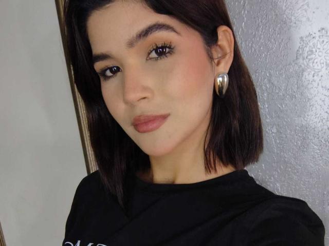 ScarlletZhen - Live porn &amp; sex cam - 26927042