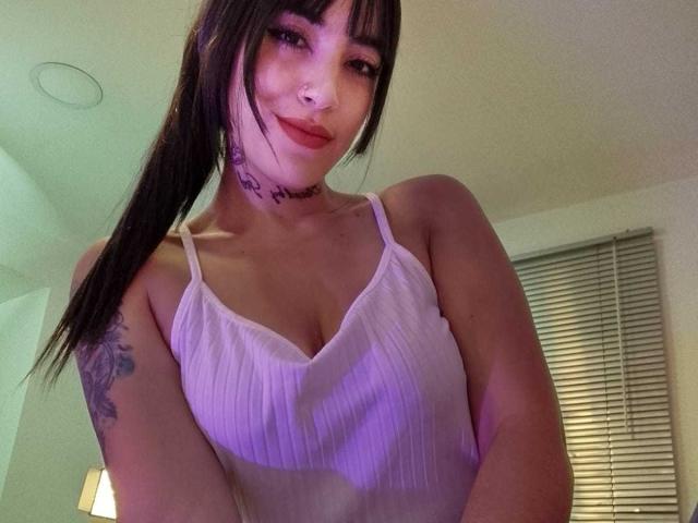 AnalisseJade - Live porn &amp; sex cam - 26931480