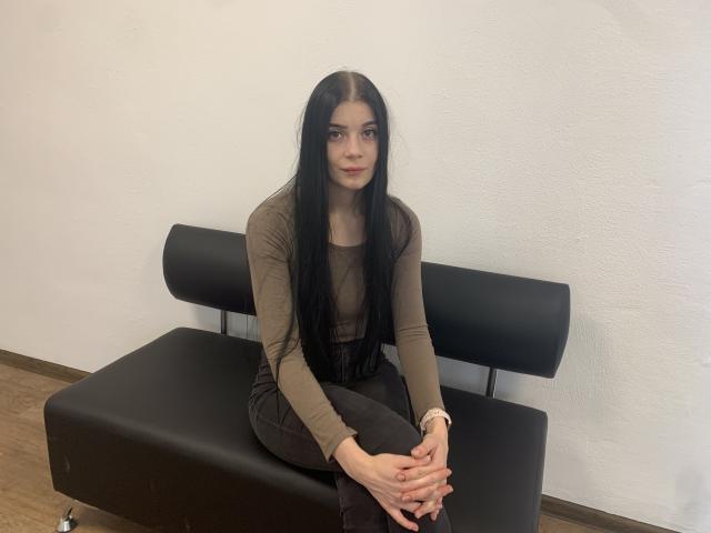 EmiliFlore - Live porn &amp; sex cam - 26935225