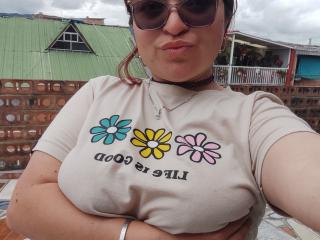 ElizabethFire - Live porn &amp; sex cam - 26945186