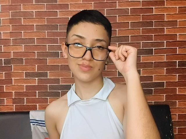 MichaelaMistress - Live porn &amp; sex cam - 26945375