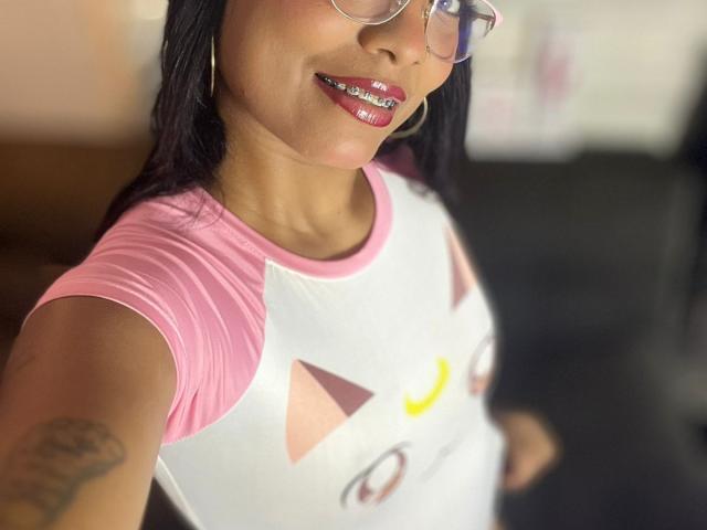 ChloeBrownOne - פורנו בשידור חי ומצלמת סקס - 26947398