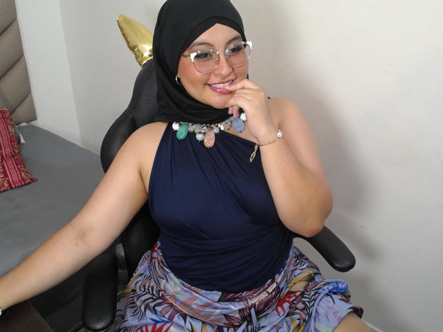 HelueJamil - Live sexe cam - 26950625