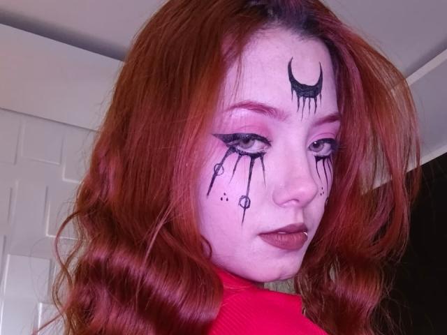 EmmaThomsonn - Live porn &amp; sex cam - 26950751