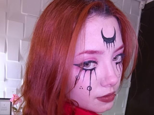 EmmaThomsonn - Camera khiêu dâm &amp; quyến rũ trực tiếp - 26950758