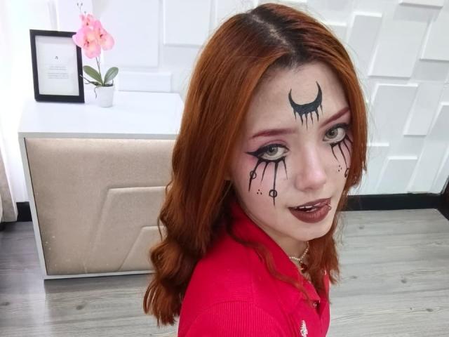 EmmaThomsonn - Live porn &amp; sex cam - 26950870