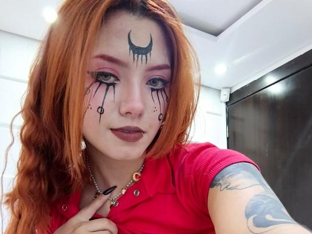 EmmaThomsonn - Live porn &amp; sex cam - 26950912