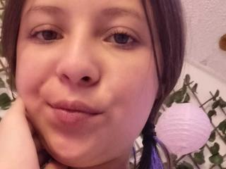 GraceRedMiller - Live porn &amp; sex cam - 26951899