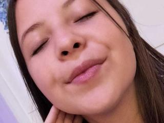 GraceRedMiller - Live porn &amp; sex cam - 26951927