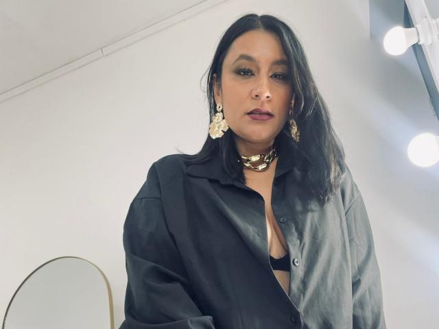 EmaFoxy - Live sex cam - 26952585