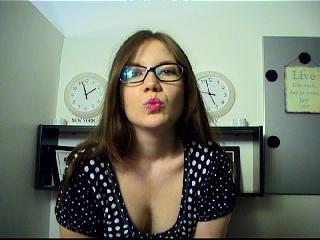 MissElllie - Chat exciting with a auburn hair Sexy girl 