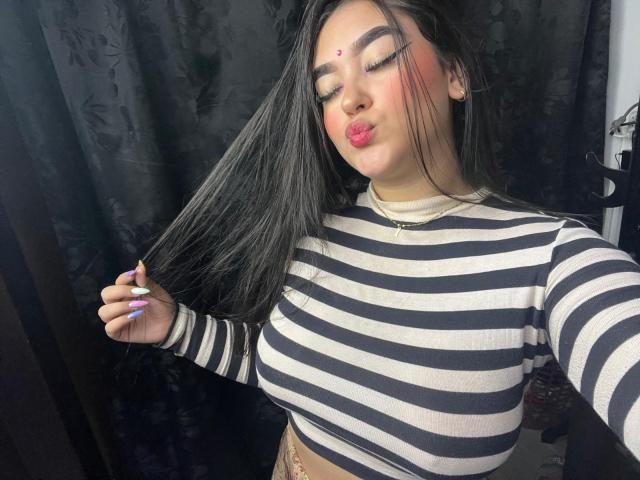 AnaShalimarr - Live Sex Cam - 26964560