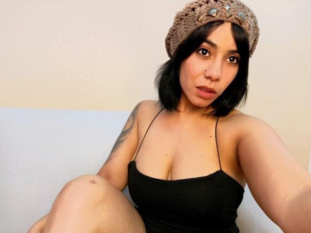 IvonnyJackson - Live porn &amp; sex cam - 26970038