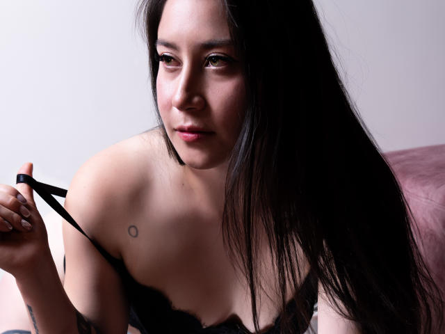 LeahMuniz - Sexe cam en vivo - 26970470