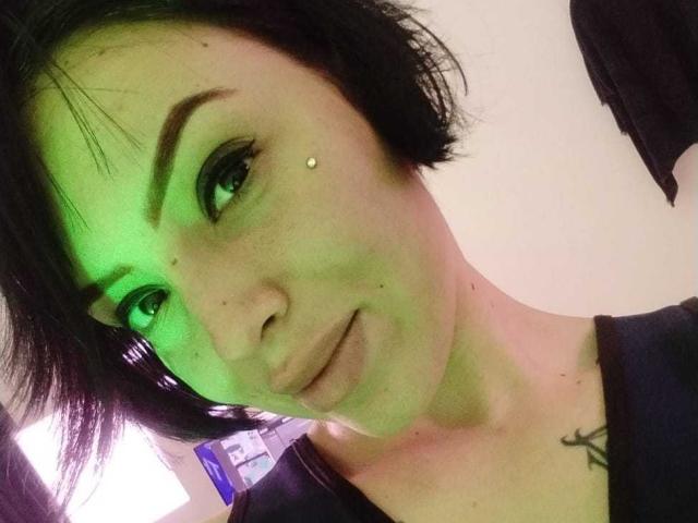 VeroHands - Live porn &amp; sex cam - 26972264