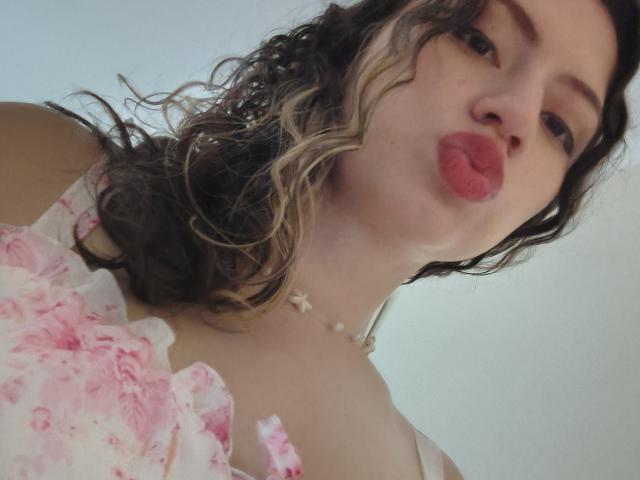 ElizaCanterville - Live porn &amp; sex cam - 26983350