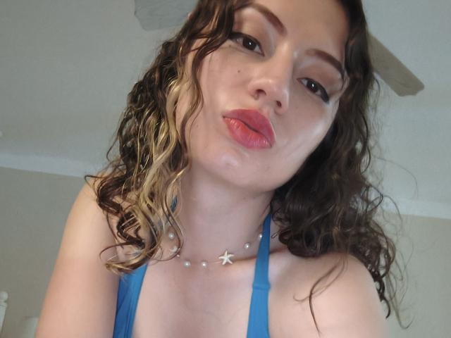 ElizaCanterville - Live porn &amp; sex cam - 26983686