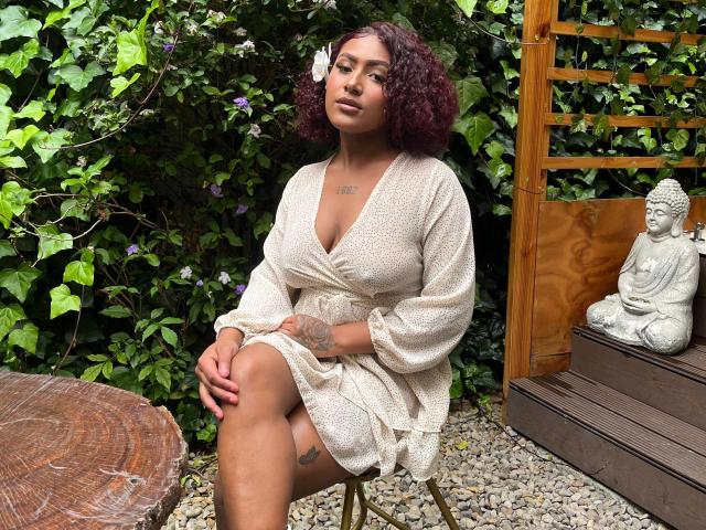 AmberQueeny - Live porn &amp; sex cam - 26984442