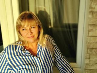 MirandaStone - Live sex cam - 26991394