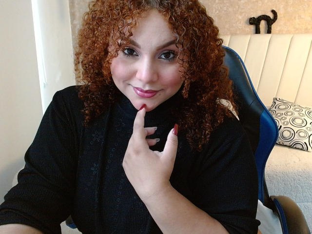 YeraCarey - Élő pornó és szexkamera - 26994264