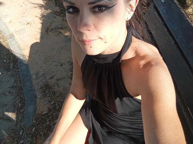 OrianaLaFrancaise - פורנו בשידור חי ומצלמת סקס - 26999199