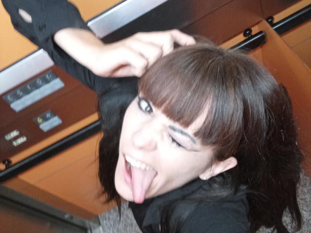 OrianaLaFrancaise - Live sex cam - 26999213