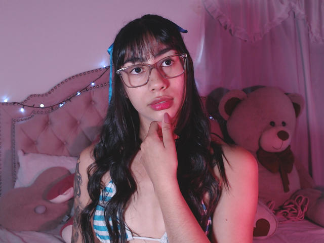 JessicaSoler - Live sex cam - 27001096