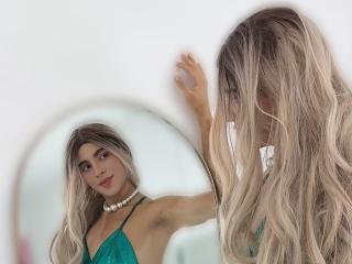 LiaColin - Sexe cam en vivo - 27004022