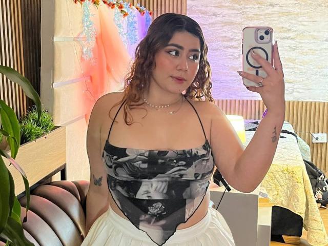 AdelaTaylor - Live porn &amp; sex cam - 27004890