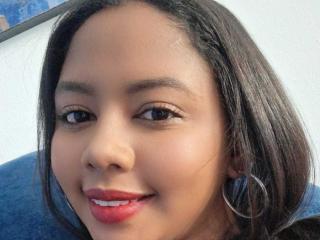DianaReine - Live sex cam - 27011610