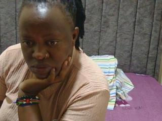 Ebonyalya - Sexe cam en vivo - 27013542