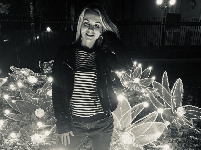 BelleLisaG - Live porn &amp; sex cam - 27016162