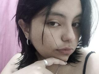 NicoleYabir - Live sex cam - 27016904