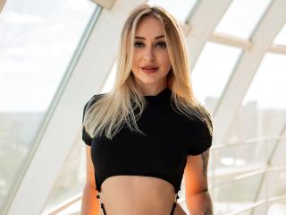 CandyGraces - Live porn &amp; sex cam - 27016939