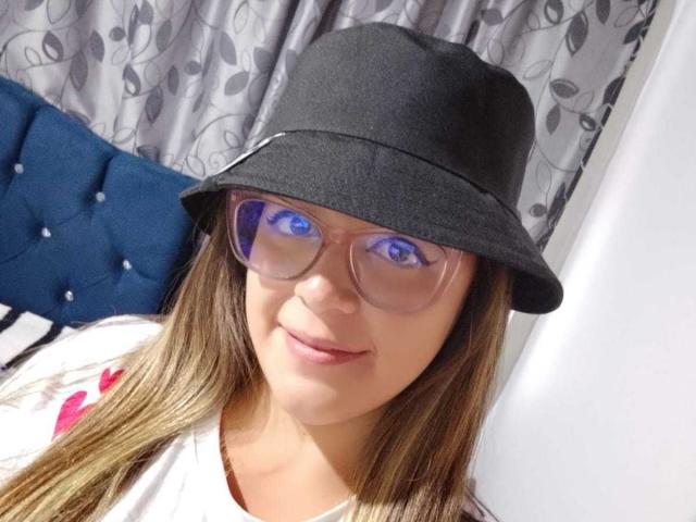 CleareRems - Sexe cam en vivo - 27020537