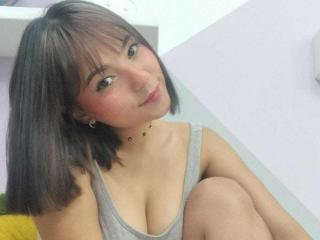 SabrinaBuu - Live porn &amp; sex cam - 27022042