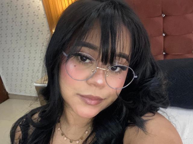 AuroraDiMarco - Live porn &amp; sex cam - 27023146