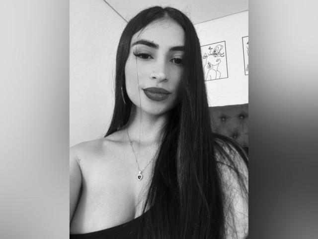 MiilaWx - 라이브 포르노 &amp; 섹스 캠 - 27024546