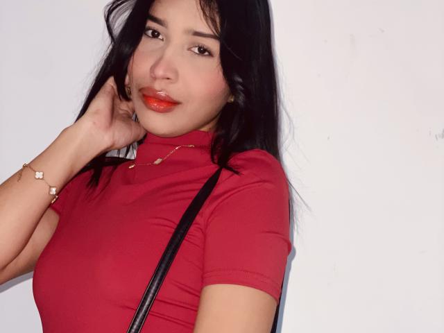 PriscillaRouss - Live porn &amp; sex cam - 27030587