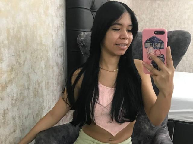 EmaGarces - Sexe cam en vivo - 27033002