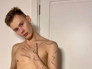 MattPatrick - Live porn &amp; sex cam - 27035949