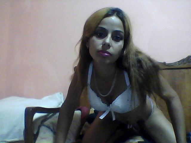 OneLuckyGirl - Sexe cam en vivo - 2704110