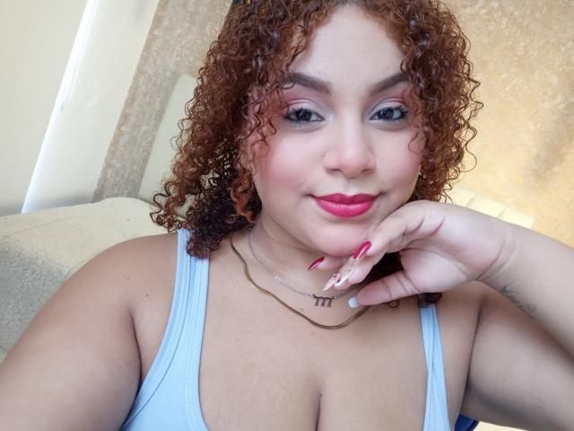 YeraCarey - Live porn &amp; sex cam - 27046393